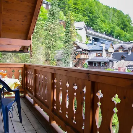 Weisses Lamm Inn